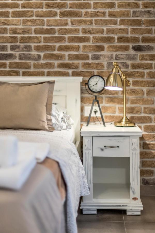 Studio Apartments Insula Сплит Екстериор снимка