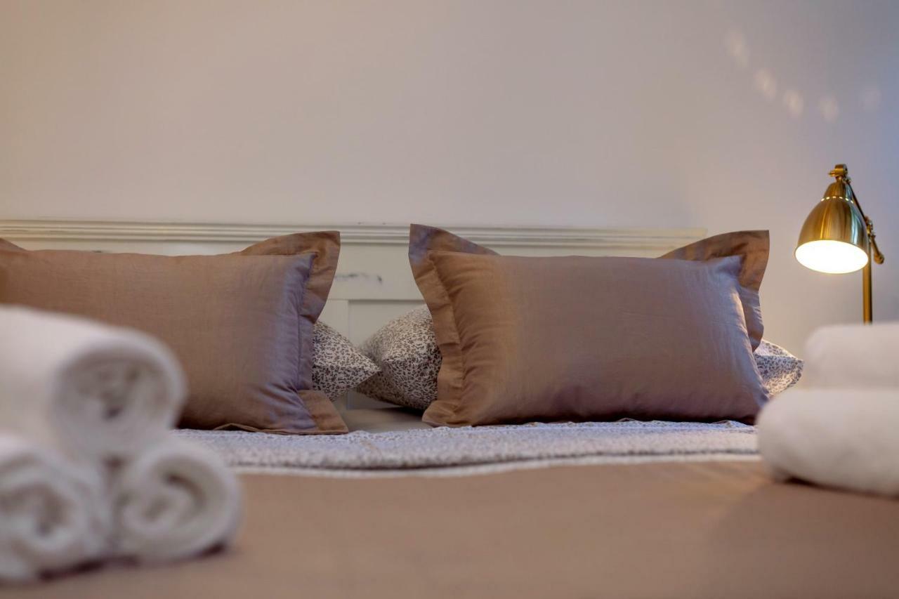 Studio Apartments Insula Сплит Екстериор снимка